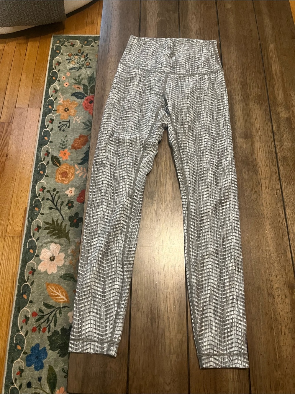 lululemon athletica bundle - Picture 8 of 14